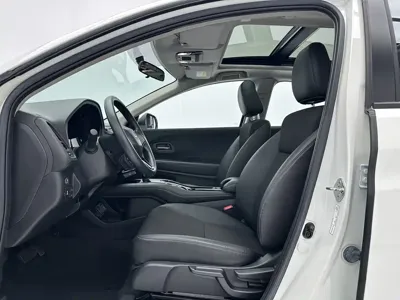 Honda Vezel 2022, 26000 км, за 14572.56 USD