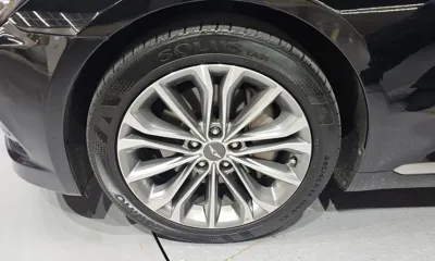 Hyundai Genesis 2015, 111500 км, за 8074.04 USD