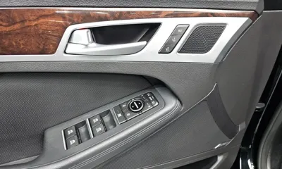 Hyundai Genesis 2015, 111500 км, за 8074.04 USD - фото 20