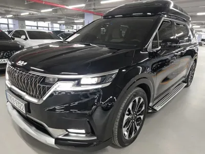 Kia Canival 2023, 51350 км, за 25702.01 USD