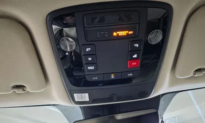 Kia Canival 2023, 51350 км, за 25702.01 USD - фото 20