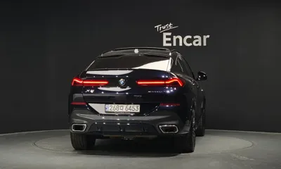 BMW X6 2025, 3889 км, за 89496.61 USD