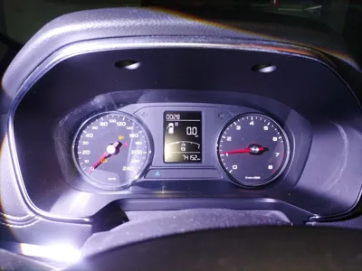 Roewe RX5 2016, 74100 км, за 4464 USD - фото 17