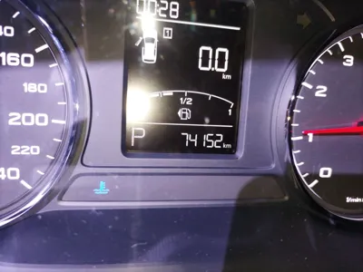 Roewe RX5 2016, 74100 км, за 4464 USD - фото 18