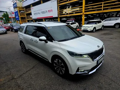 Kia Canival 2021, 83901 км, за 19087.96 USD