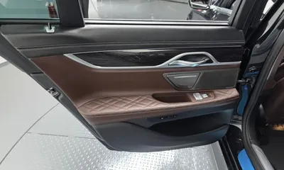 BMW 7-Series 2020, 123185 км, за 31550.9 USD - фото 25