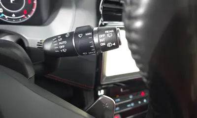 Jaguar F-Pace 2019, 138332 км, за 11205.22 USD - фото 30
