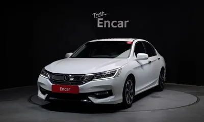 Honda Accord · 2017 год