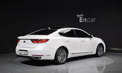 Kia K7 2017, 159297 км, за 5827.81 USD