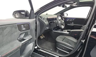 Mercedes-Benz GLA-Class 2023, 38084 км, за 24944.2 USD - фото 10