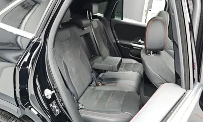 Mercedes-Benz GLA-Class 2023, 38084 км, за 24944.2 USD - фото 11