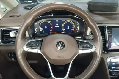 Volkswagen Viloran 2020, 88400 км, за 23233 USD - фото 13