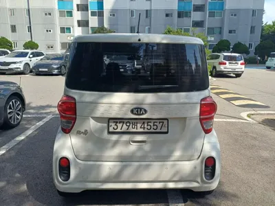Kia Ray 2018, 166035 км, за 4542.47 USD