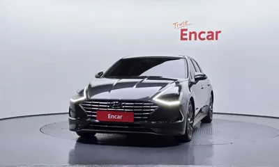 Hyundai Sonata 2022, 64685 км, за 13653.67 USD