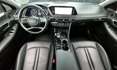 Hyundai Sonata 2022, 64685 км, за 13653.67 USD - фото 7