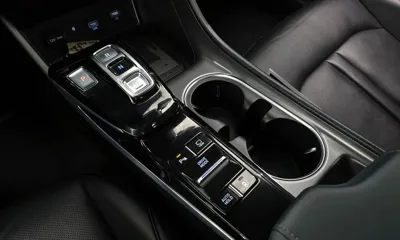 Hyundai Sonata 2022, 64685 км, за 13653.67 USD - фото 9