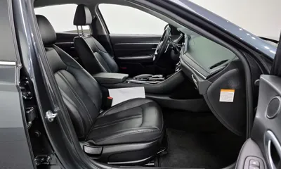 Hyundai Sonata 2022, 64685 км, за 13653.67 USD - фото 10