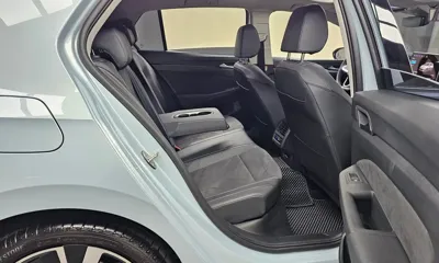 Volkswagen Golf 2025, 4187 км, за 25534.99 USD - фото 11