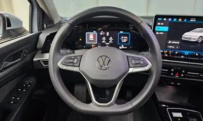Volkswagen Golf 2025, 4187 км, за 25534.99 USD - фото 13
