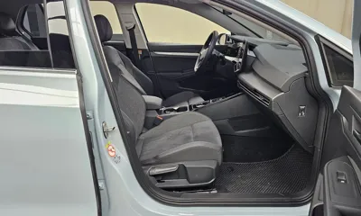 Volkswagen Golf 2025, 4187 км, за 25534.99 USD - фото 26