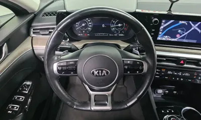 Kia K5 2020, 104483 км, за 12823.91 USD - фото 15