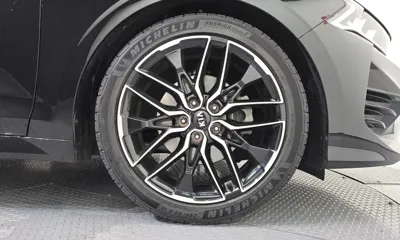 Kia K5 2020, 104483 км, за 12823.91 USD - фото 21
