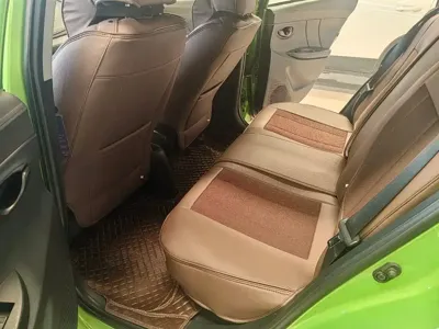 Toyota Yaris L 2016, 90000 км, за 4351.33 USD - фото 7