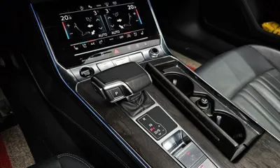 Audi A6 2021, 59777 км, за 30132.43 USD - фото 9