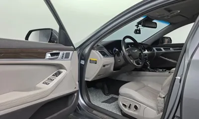 Hyundai Genesis 2015, 175153 км, за 4890.38 USD - фото 12