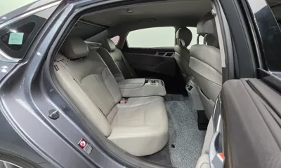 Hyundai Genesis 2015, 175153 км, за 4890.38 USD - фото 19