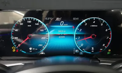 Mercedes-Benz GLB-Class 2021, 42599 км, за 21136.44 USD - фото 8