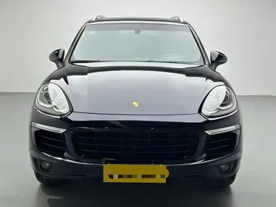 Porsche Cayenne 2017, 100000 км, за 25460.79 USD
