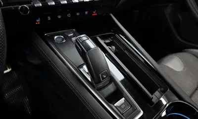 Peugeot 508 2019, 96740 км, за 9844.73 USD - фото 9