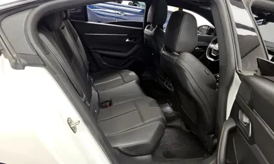 Peugeot 508 2019, 96740 км, за 9844.73 USD - фото 12