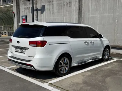 Kia Canival 2016, 209593 км, за 5525.58 USD