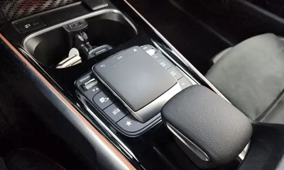 Mercedes-Benz GLB-Class 2021, 52190 км, за 20000.01 USD - фото 32