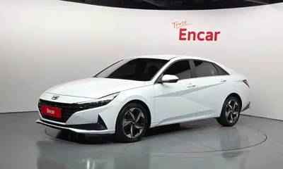Hyundai Avante · 2022 год