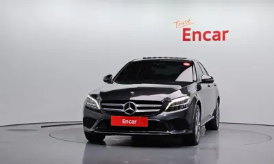Mercedes-Benz C-Class 2020, 41725 км, за 17395.3 USD