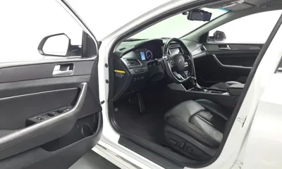 Hyundai Sonata 2016, 133516 км, за 5120.13 USD - фото 10