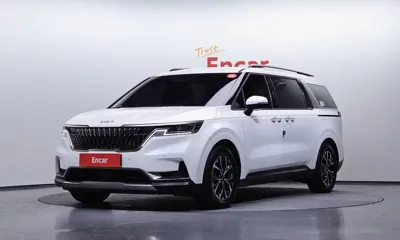 Kia Canival · 2023 год