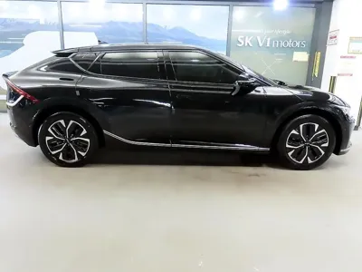 Kia EV6 2022, 123409 км, за 18708.15 USD