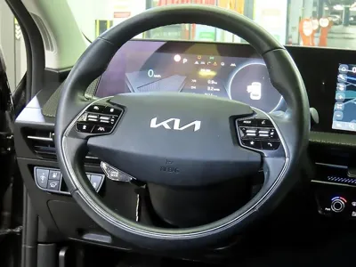 Kia EV6 2022, 123409 км, за 18708.15 USD - фото 8