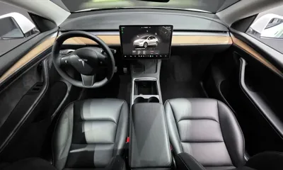 Tesla Model Y 2023, 46023 км, за 24696.08 USD - фото 7