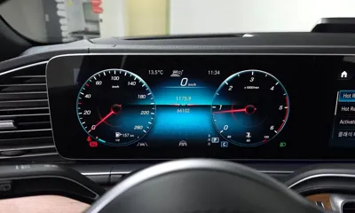 Mercedes-Benz GLS-Class 2021, 66102 км, за 50148.66 USD - фото 8