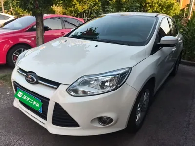 Ford Focus · 2012 год