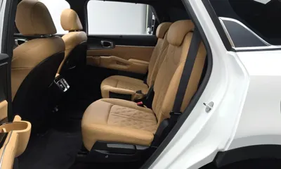 Kia Sorento 2023, 37293 км, за 22144.38 USD - фото 26