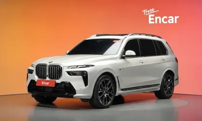BMW X7 · 2024 год