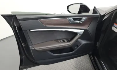 Audi A7 2023, 58741 км, за 36156.37 USD - фото 24