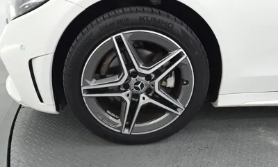 Mercedes-Benz C-Class 2021, 37703 км, за 18178.23 USD