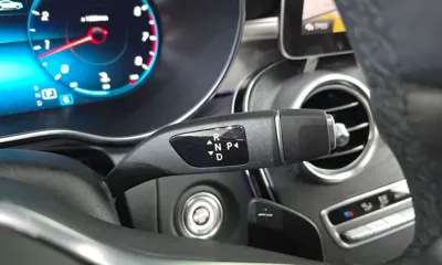 Mercedes-Benz C-Class 2021, 37703 км, за 18178.23 USD - фото 9